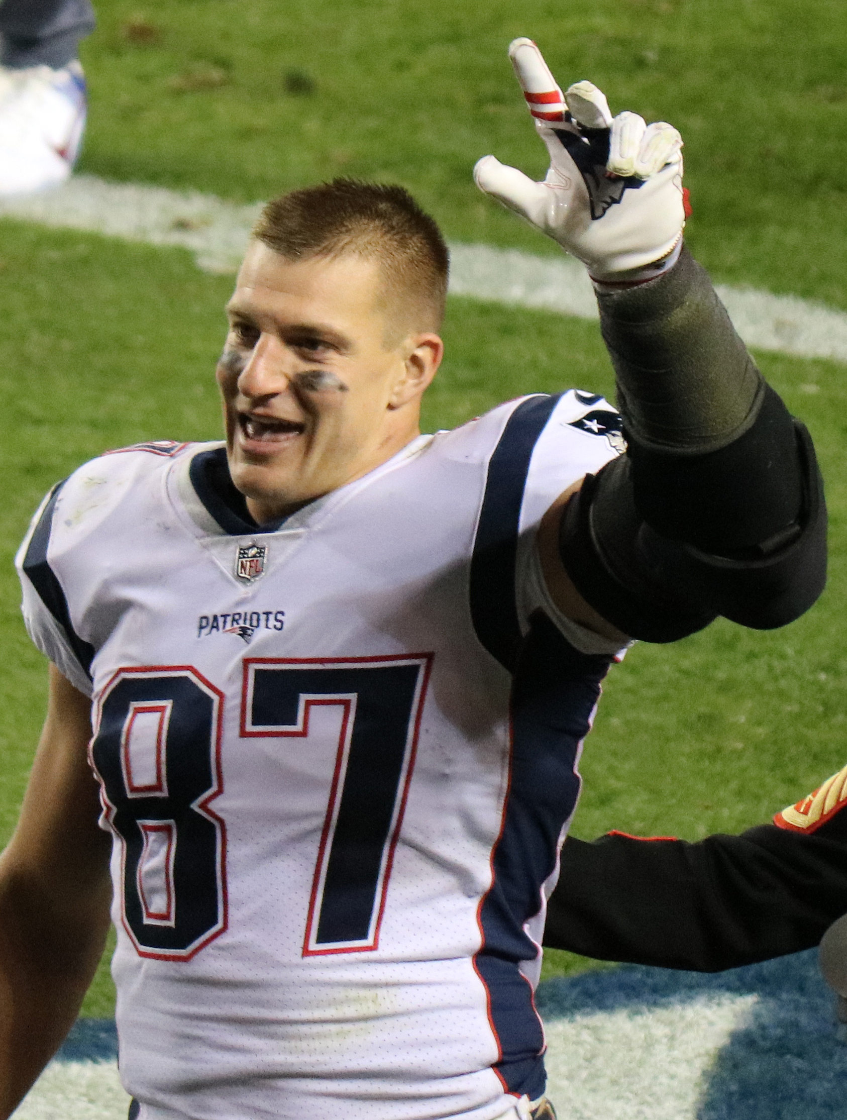 Rob Gronkowski Becomes an Advocate for CBD And Partners with Abacus Health Products, Maker of CBDMEDIC